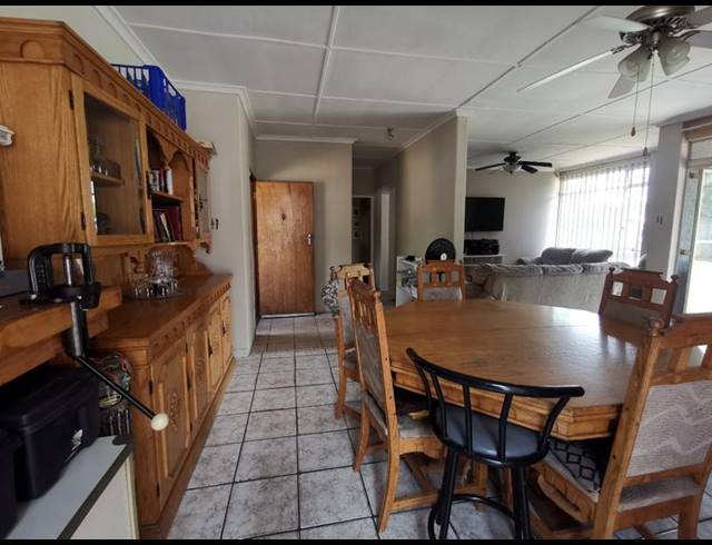 3 BEDROOM HOUSE FOR SALE IN SASOLBURG EXT 15